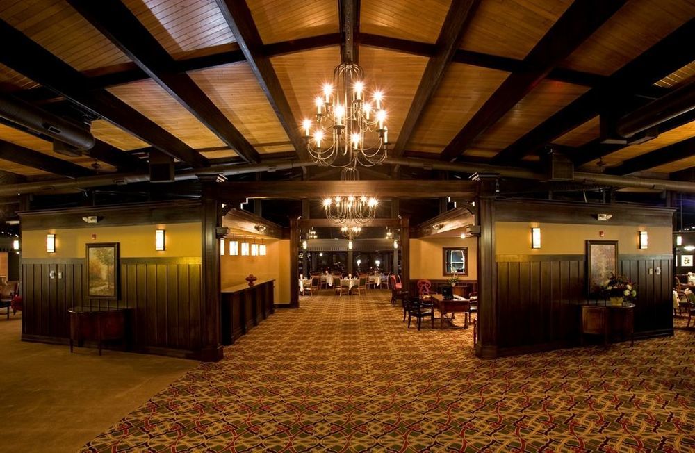 Summit Village Bellaire Interieur foto
