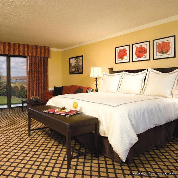 Summit Village Bellaire Kamer foto