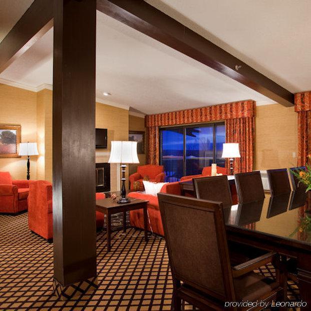 Summit Village Bellaire Kamer foto