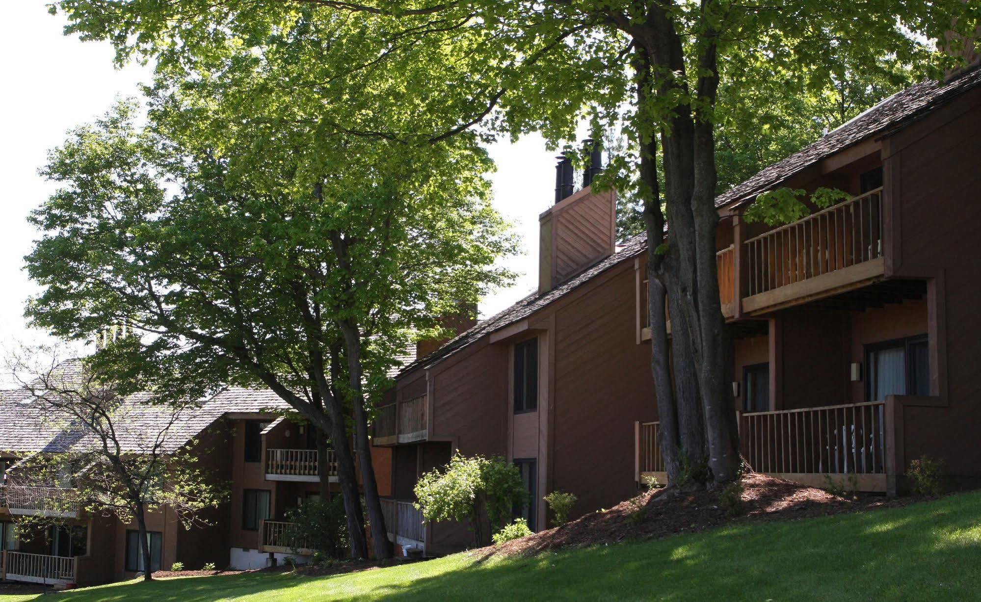 Summit Village Bellaire Buitenkant foto